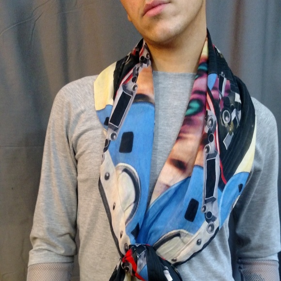 Givenchy Ricardo Tisci Tribal Robot Scarf, SS 2014 - Picture 7 of 8